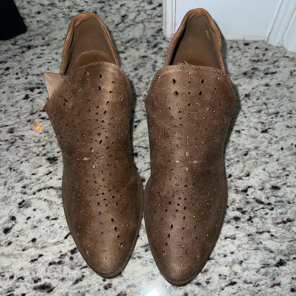 Fergalicious Wyatt Ankle Boots